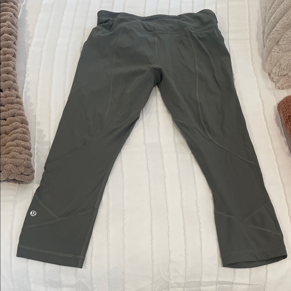 lululemon athletica Gray Cropped Pants